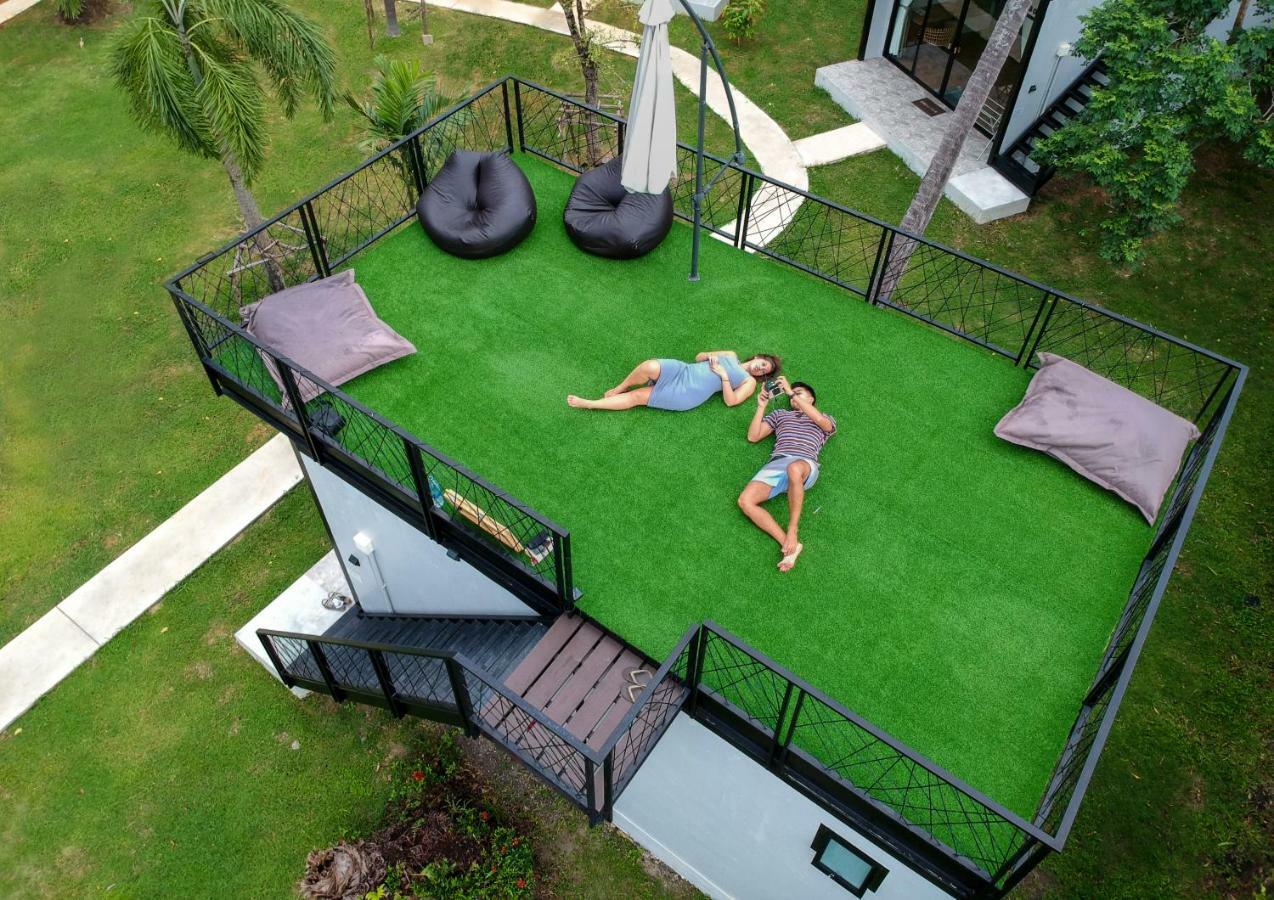 Hotel Coconut Wells Phuket Chalong Exterior foto